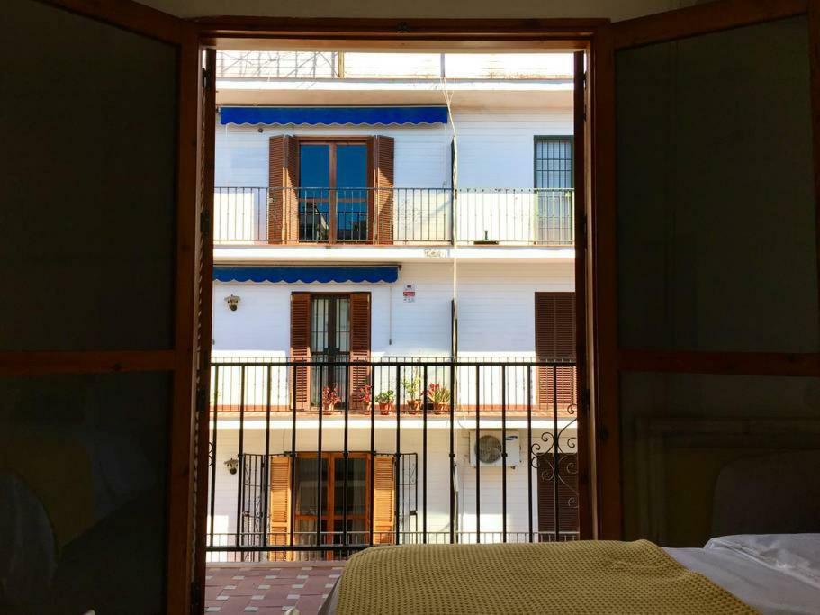 Suite Center San Lorenzo 35 Севилья Экстерьер фото